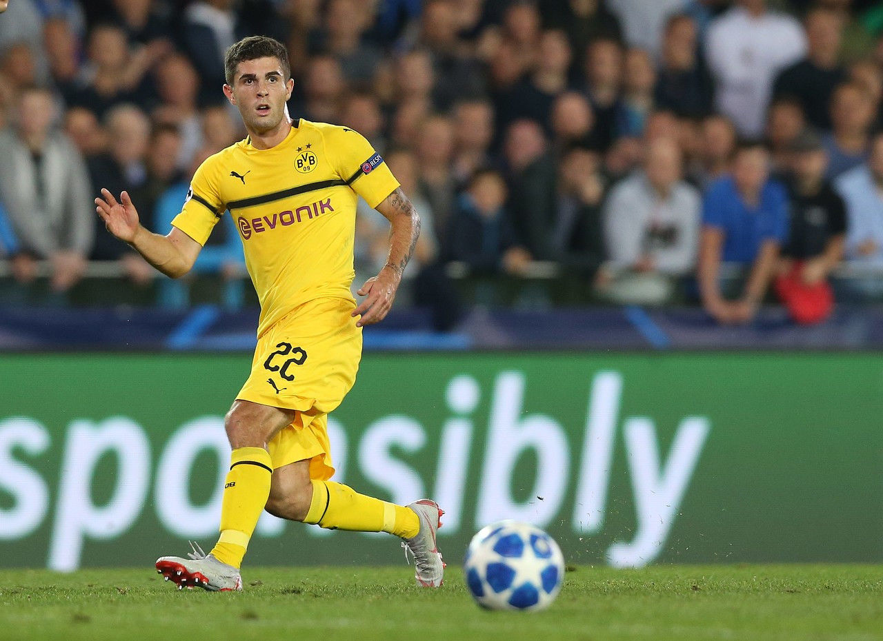 端表现多样 端表现多样