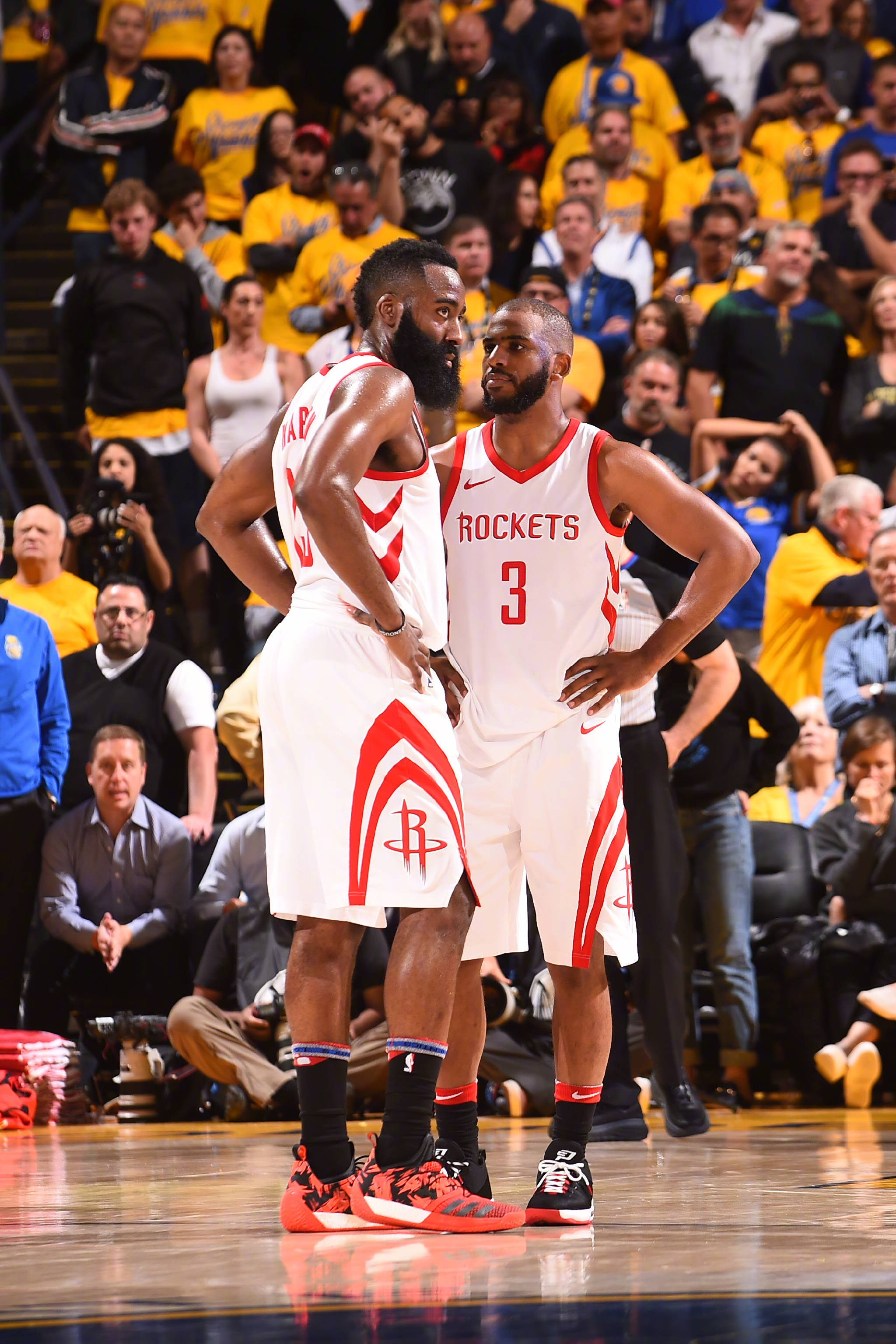 以及后场的 以及后场的