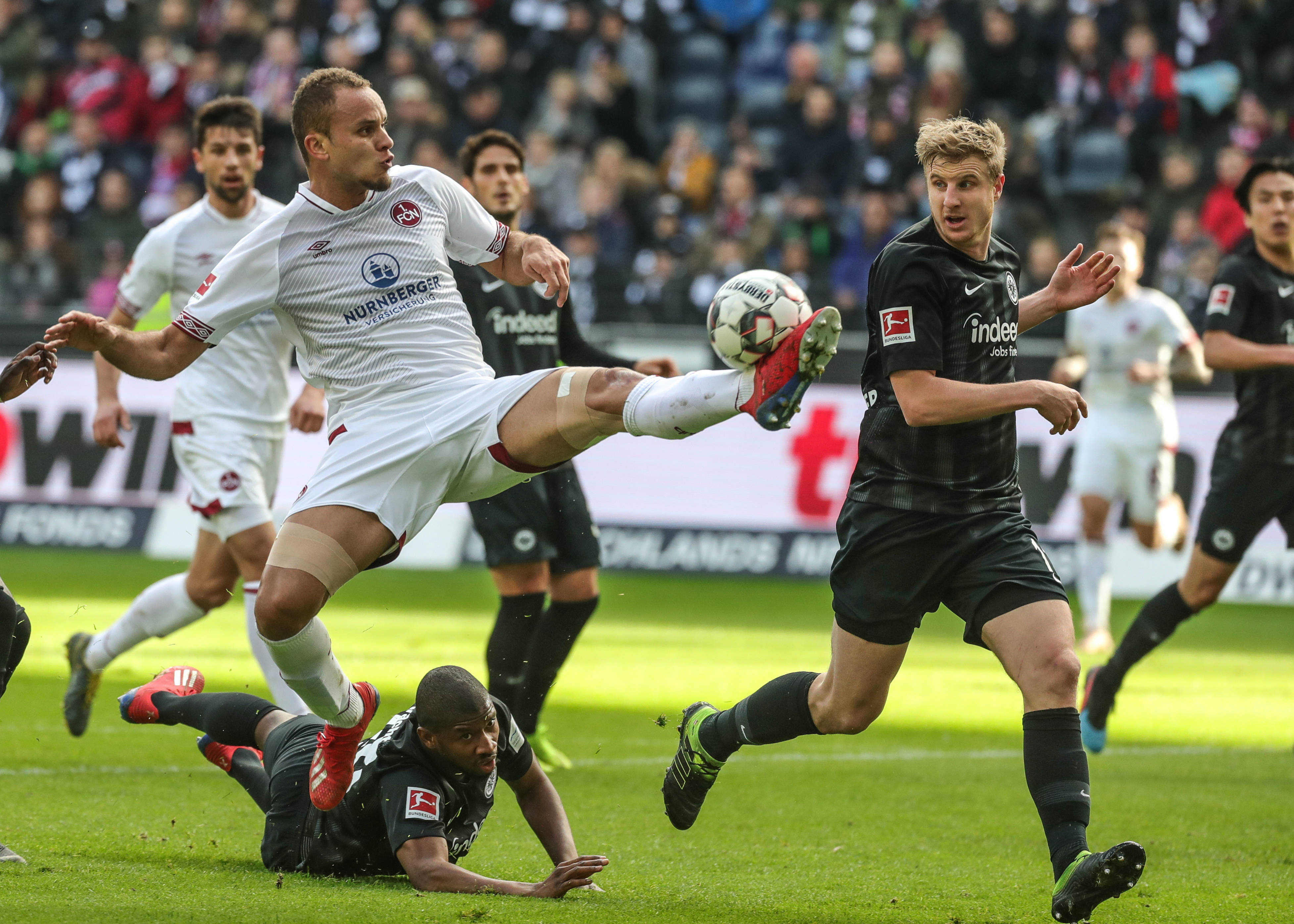 财政与更衣 财政与更衣